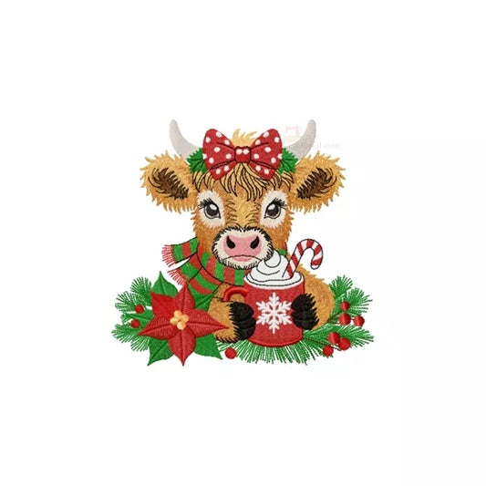 Vache-de-Noel-avec-une-tasse-de-Chocolat-Chaud-Motifs-de-Broderie-Machine