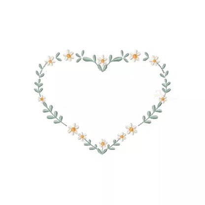 Motif de broderie machine – Couronne de marguerites en forme de cœur – rendu brodé fond blanc.